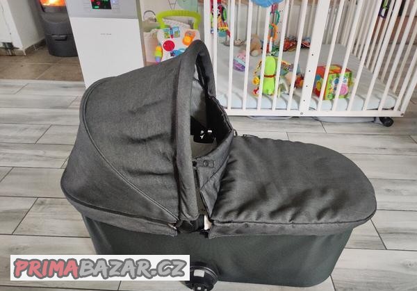 hluboka-korba-deluxe-baby-jogger