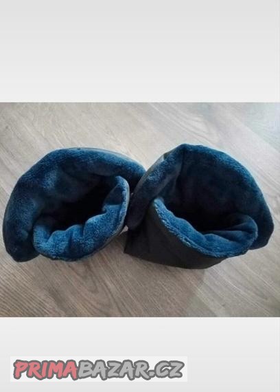 zimni-rukavice-na-kocarek