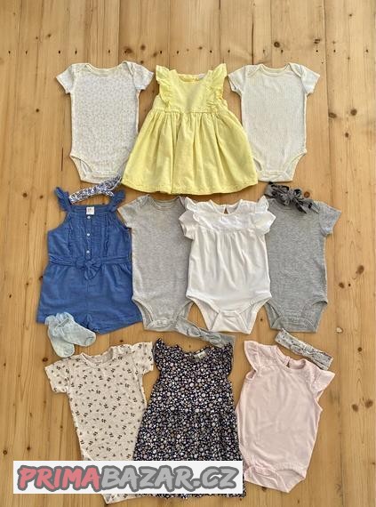 set-znackoveho-letniho-obleceni-pro-holcicku-vel-80