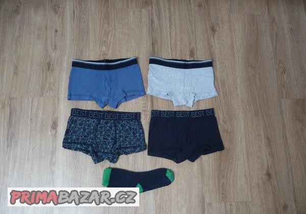 4-ks-chlapeckych-trenek-122-128-zn-pepperts