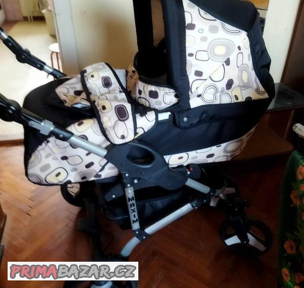 kocarek-houpaci-lehatko-prebalovaci-stul