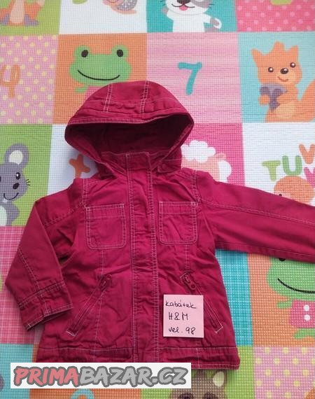 bundy-kalhoty-saty-trika-s-oliver-hm-adidas-rebel-vel-98