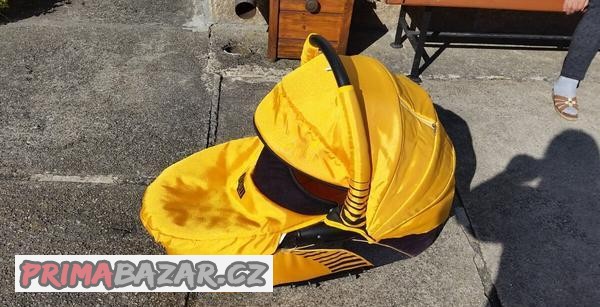 prodam-2-kocarky-normalni-s-korbou-sportak-vajicko