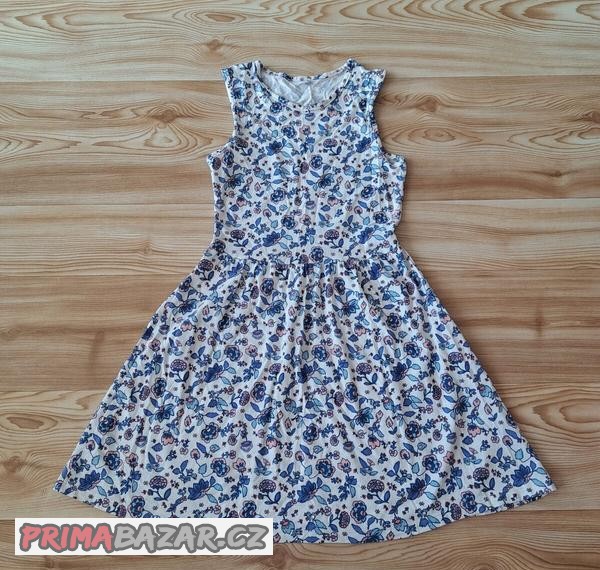 divci-bile-saty-s-modro-ruzovymi-kvitky-z-c-a-vel-140