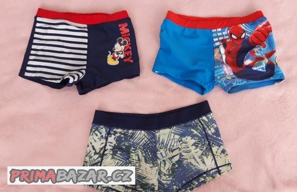 pyzamo-podkolenky-ponozky-boxerky-plavky