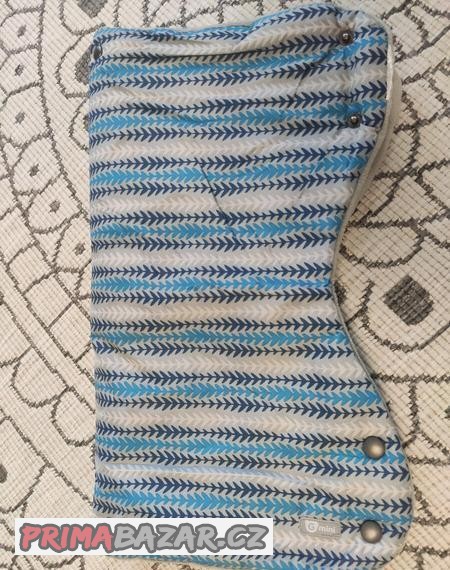 rukavnik-gmini-na-kocarek