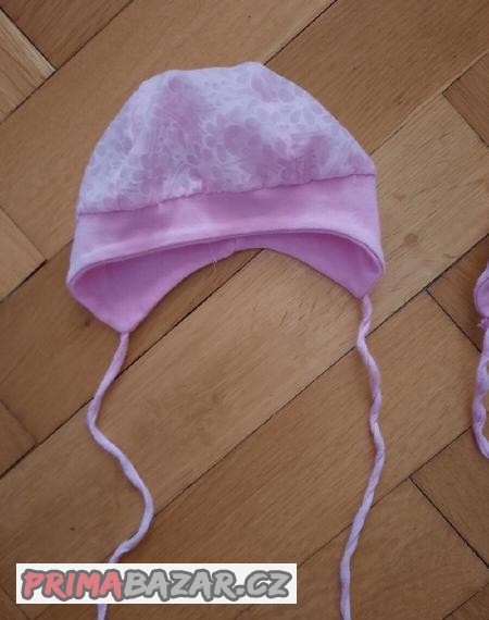 ruzova-letni-cepicka-0-3-mesice