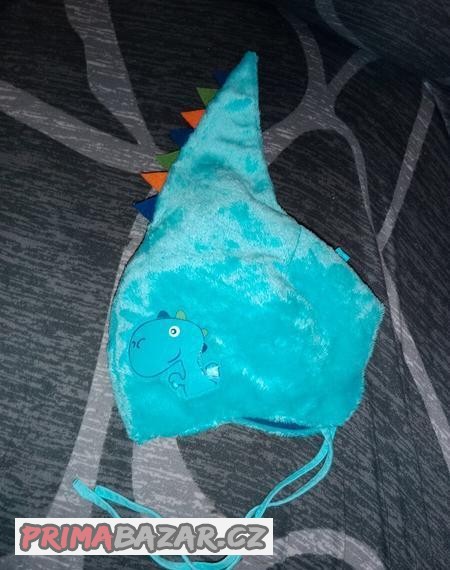 zimni-tepla-cepicka-ala-dino