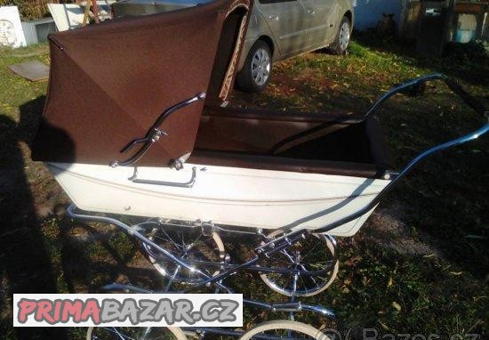 retro-kocarek-silver-cross-marmet-stribrny-kriz