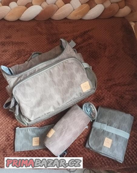 prodam-tasku-ke-kocarku-vcetne-prislusenstvi