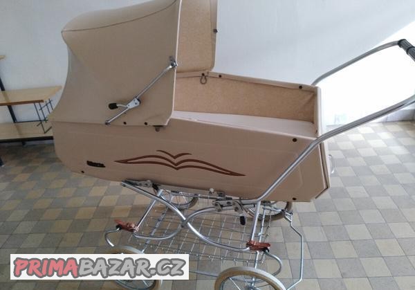 retro-funkcni-prostorny-kocar-liberta