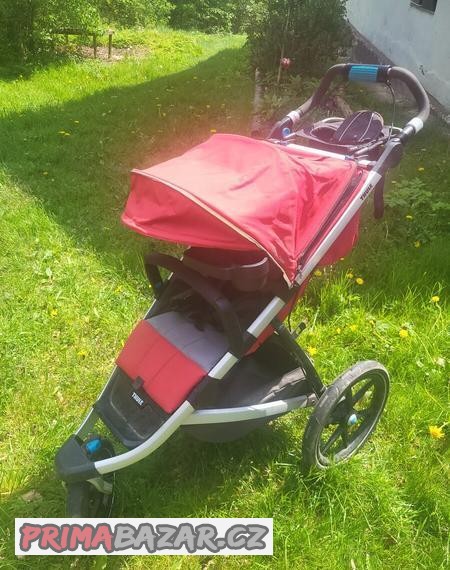 cerveny-potah-kocarku-thule-urban-glide