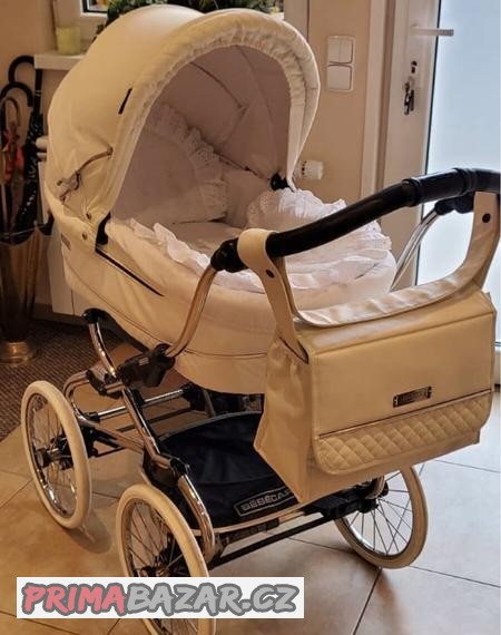 retro-kocar-bebecar-ve-vynikajicim-stavu