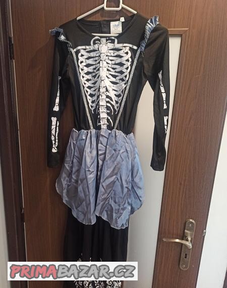 prodam-kostym-smrtky-vel-152