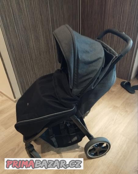 sportovni-kocarek-britax-romer