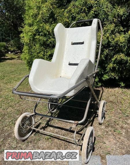 retro-funkcni-kocarek