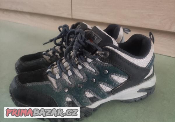 VM Collection trekingové sportovní boty 38