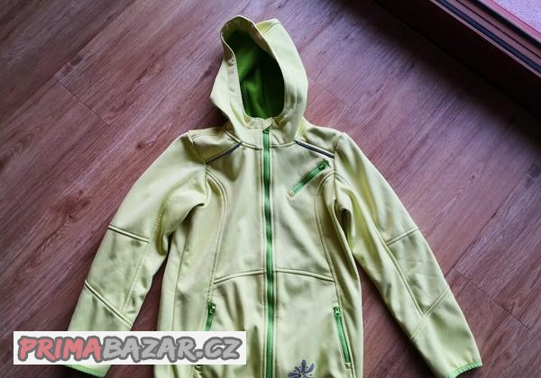 softshellova-bunda-s-reflexnimi-prvky-a-fleesem-8-10-let