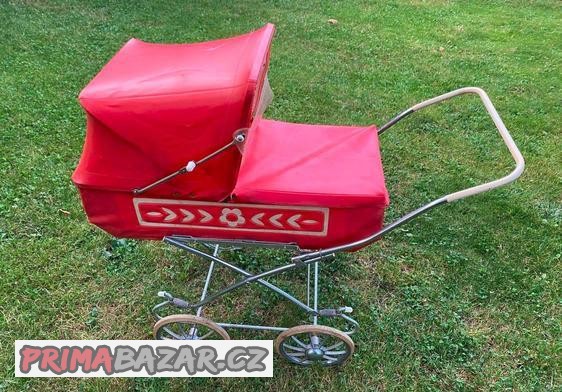 retro-kocarky-pro-panenky