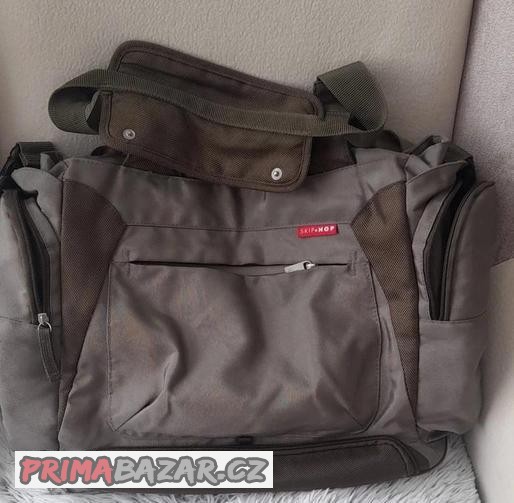 detska-velka-cestovni-prebalovaci-taska