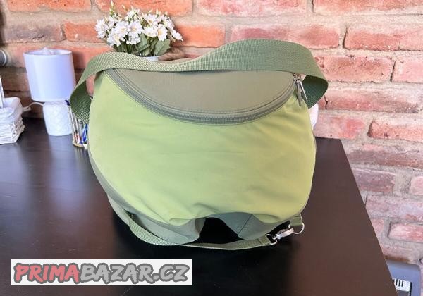 taska-ke-kocarku-stokke