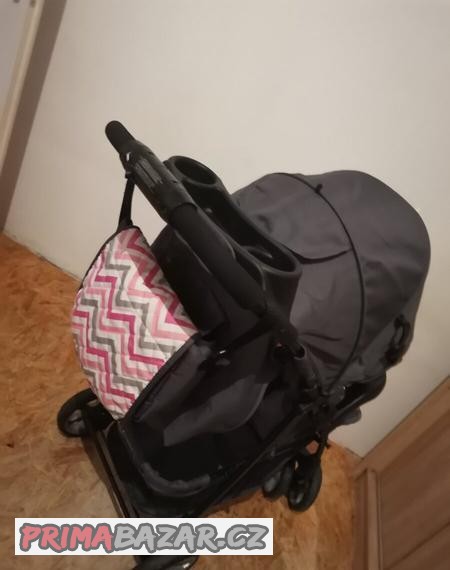 prodam-sportovni-kocarek-cena-1500-kc