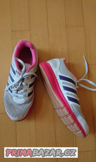 tenisky Adidas dětské vel. 34