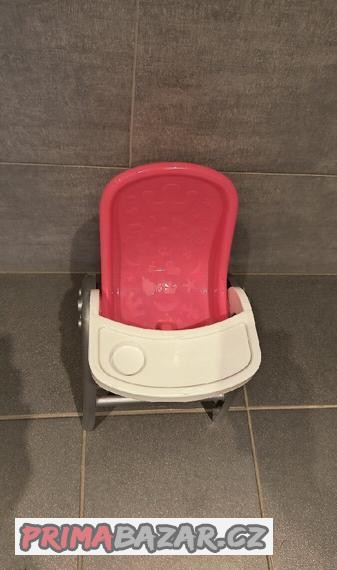 Plastové hračky pro panenky