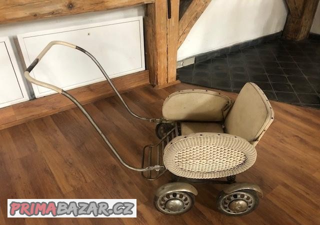 retro-kocarek-liberta