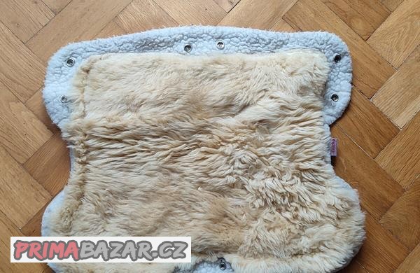 zimni-fusak-do-kocarku-rukavnik