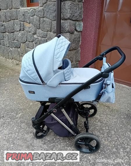 kocarek-camarelo-faro-dvojkombinace-autosedacka-vajicko