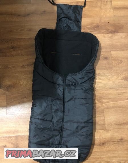 cerny-zimni-fusak-do-kocarku