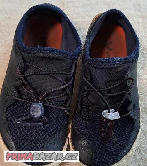 Vivobarefoot 29