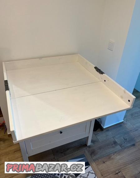 Přebalovací pult / komoda Ikea Hemnes