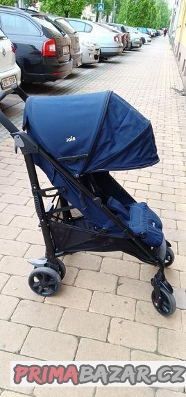 joie-brisk-golfovy-kocarek-podlozka-a-nanoznik