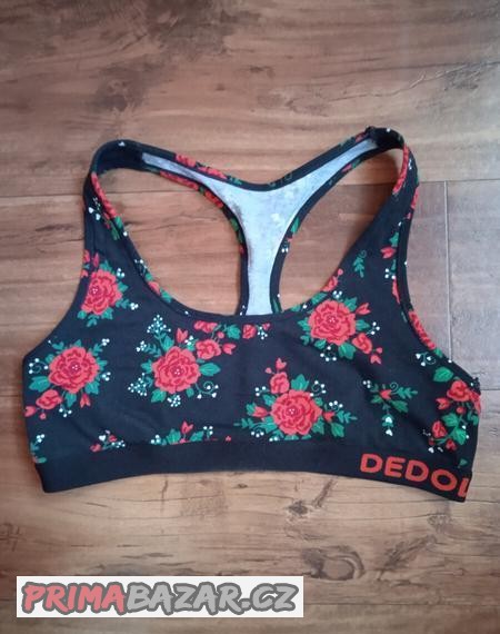 divci-podprsenka-dedoles-ruze