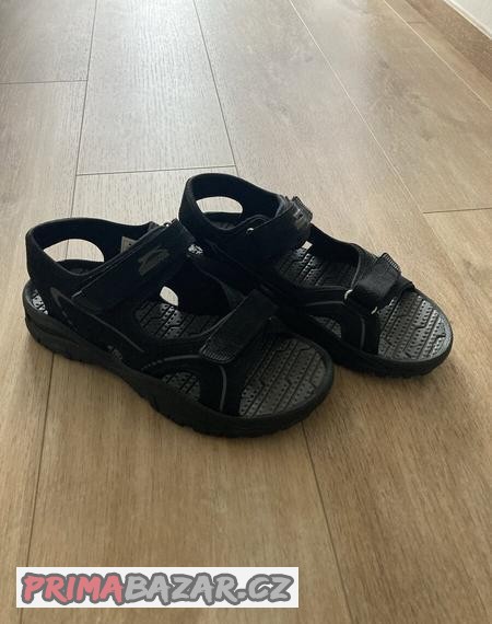 Sandály slazenger nové 39