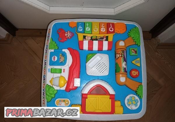 Hrací stoleček Fisher Price, pejskův stoleček