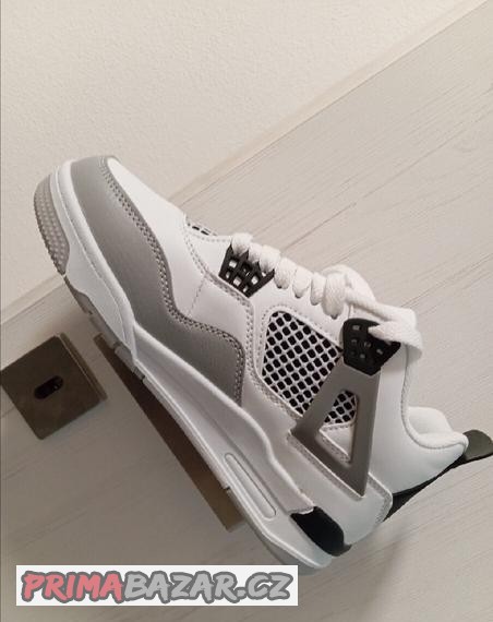 Jordan 4 military Black -Repliky