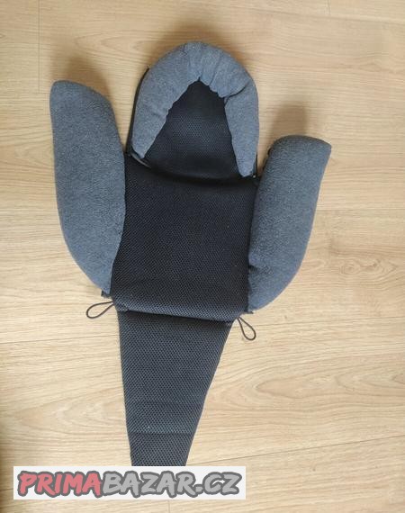 opora-hlavy-a-trupu-thule-chariot