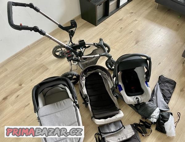 jane-crosswalk-trojkombinace