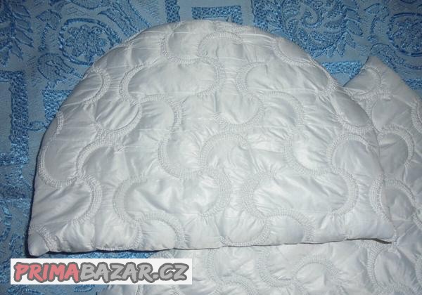 plymo-i-s-vyplni-luxusni-material-nezehlici