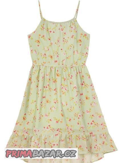 nove-letni-kvetovane-saty-bonprix-vel-140-postovne-30-kc