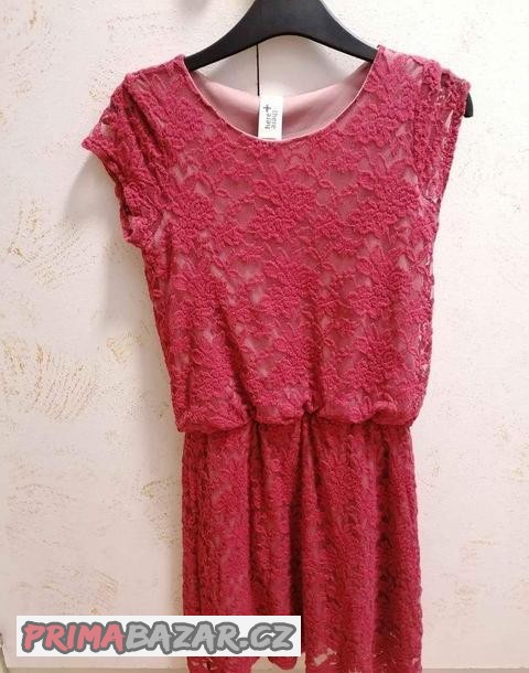 divci-krajkove-saty-c-a-vel-158