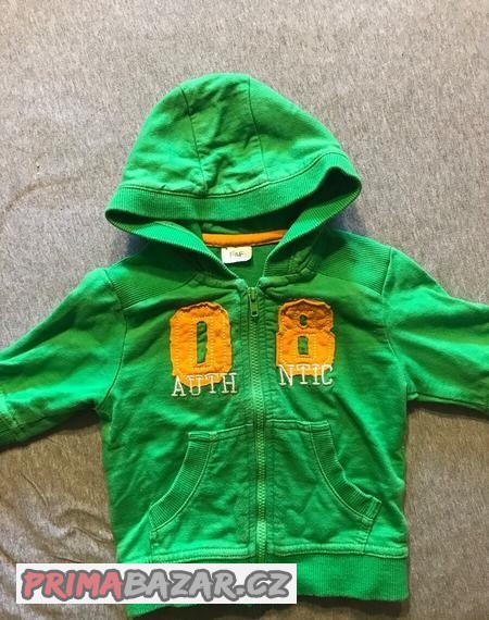 obleceni-pro-kluka-0-6m