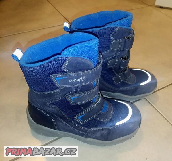Zimní superfit boty 35