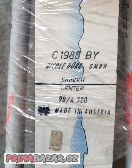 dětské lyže 90cm + hůlky. Made in Austria. Sjezdové lyže Fis
