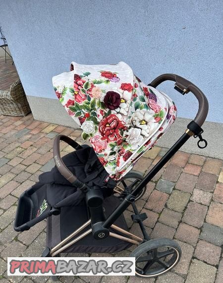 kocarek-cybex-priam-spring-blossom