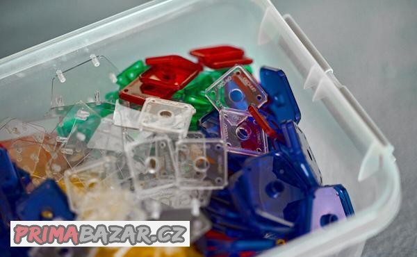 BOX STAVEBNICE GEOMAG