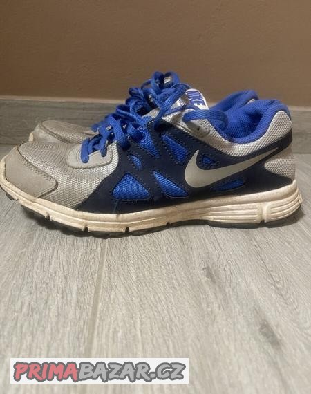 Tenisky nike, velikost 36,5